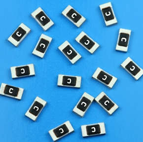 慢速熔断保险丝的作用